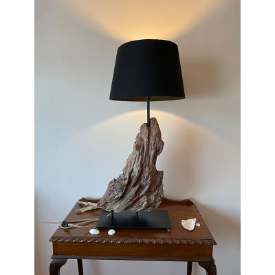 Table lamp with driftwood decor